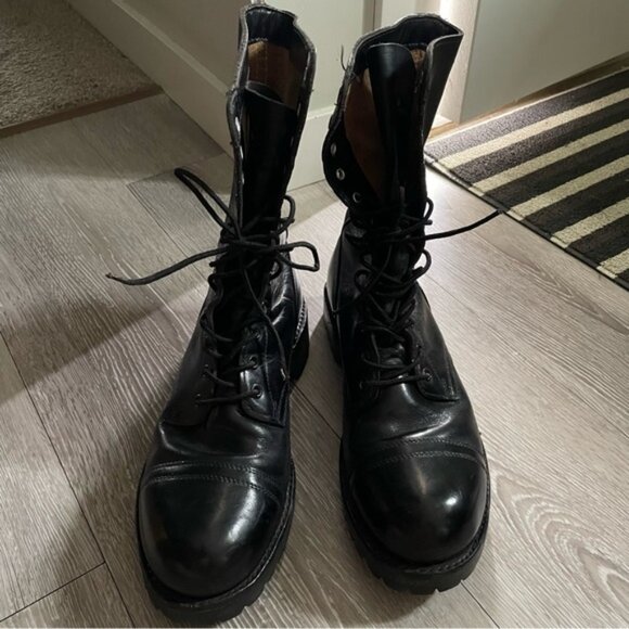 90s Vintage Military Combat Boots Patent Shiny Leather Vibram Sole Mens main image 8